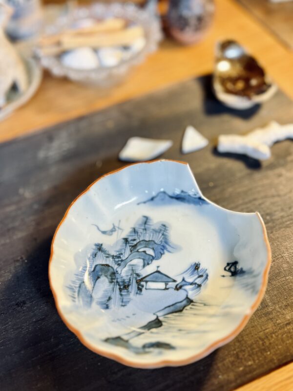 Töpferkurse und Töpfer-Events im Töpfertempel in Stuttgart Süd, dein Ort für kreative Auszeiten - mehr als nur Keramik bemalen, After Work Töpfern - Kintsugi Workshop